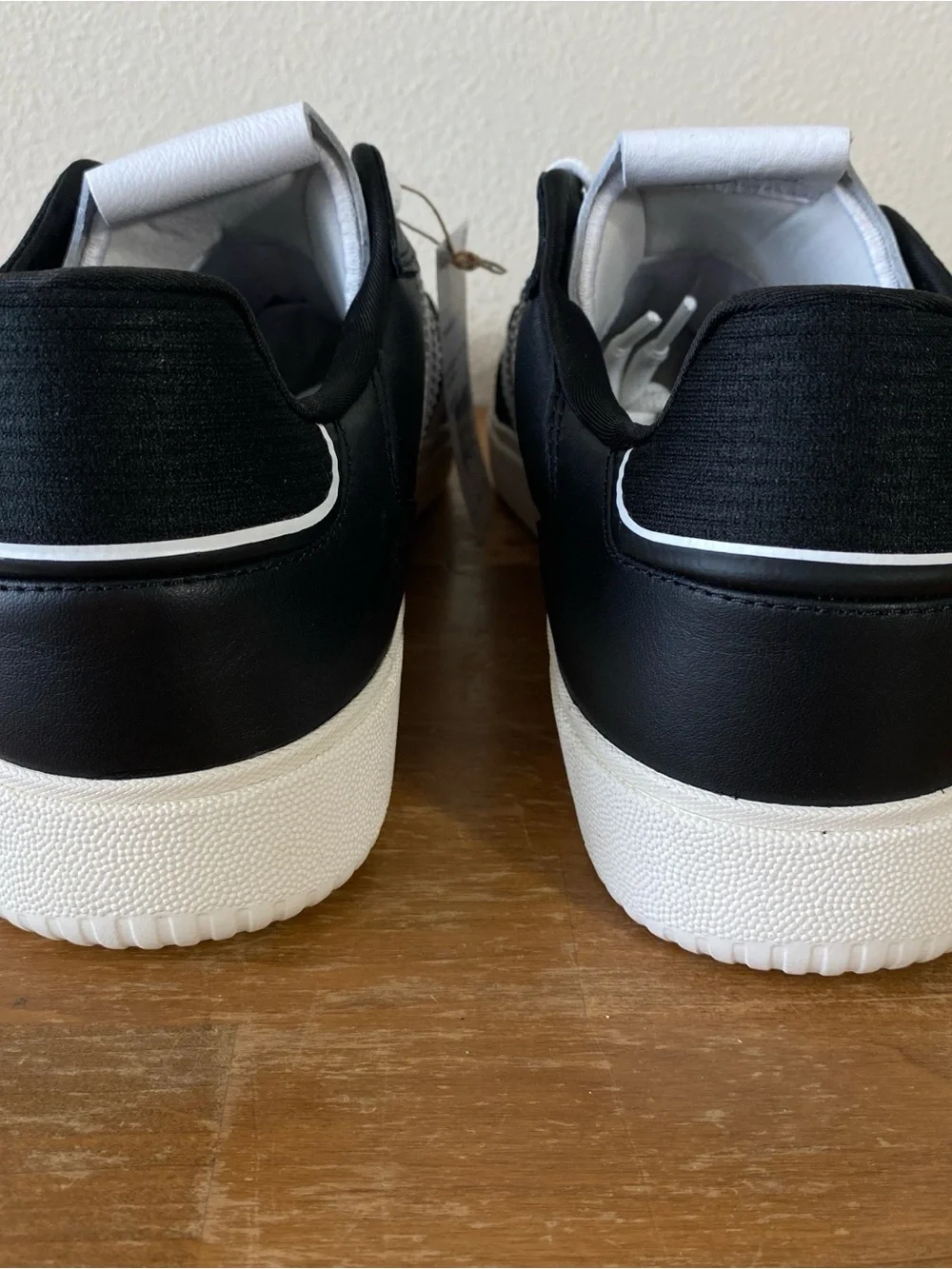 adidas low top